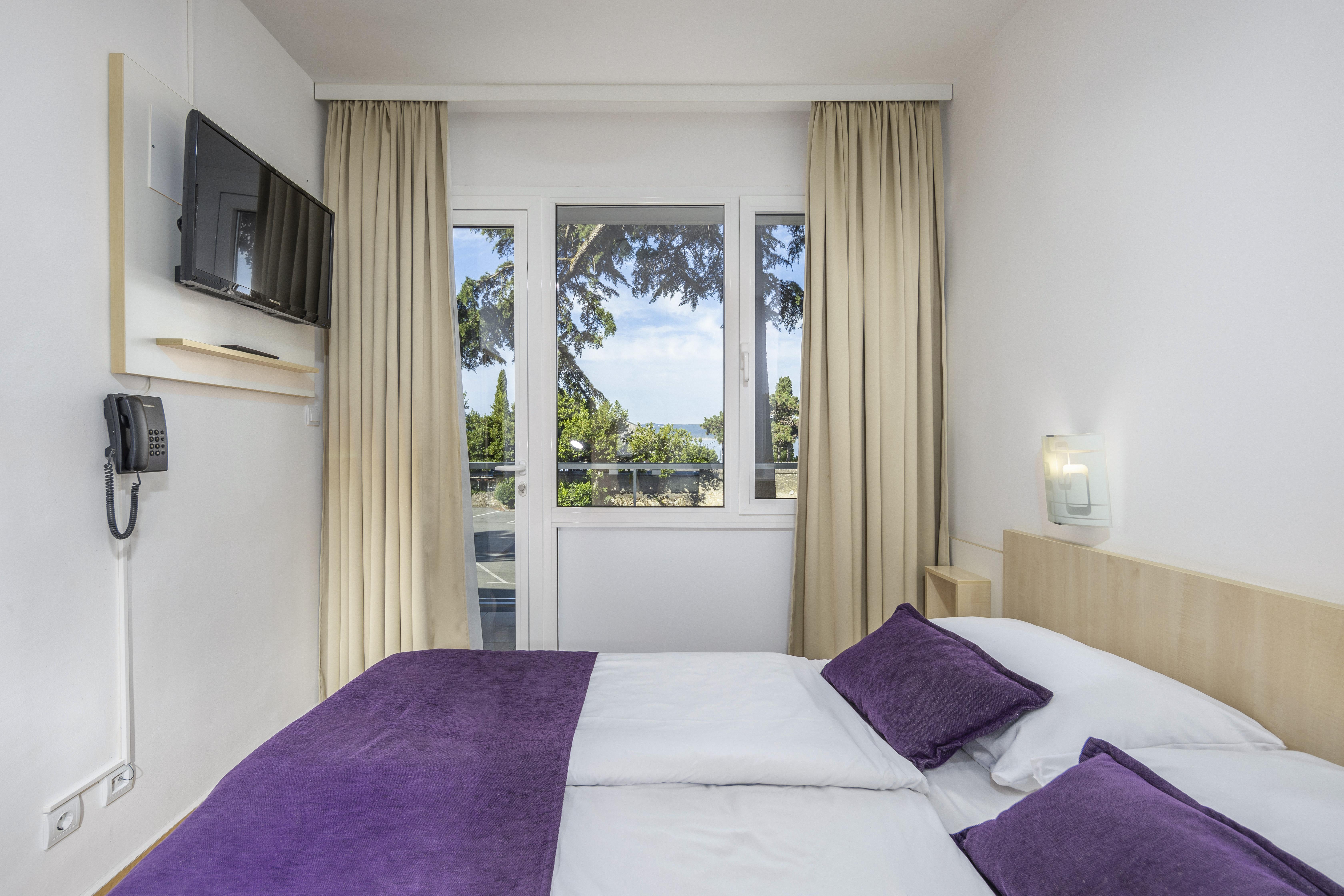 Hotel Slaven เซลเซ ภายนอก รูปภาพ