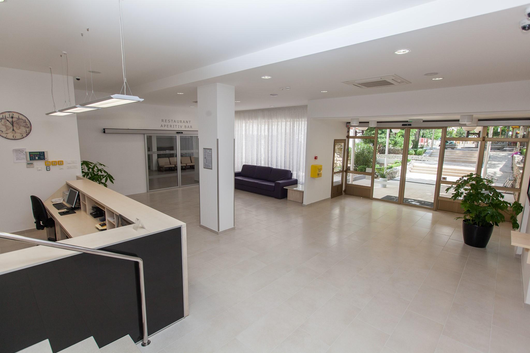 Hotel Slaven เซลเซ ภายนอก รูปภาพ