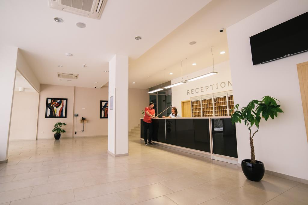Hotel Slaven เซลเซ ภายนอก รูปภาพ