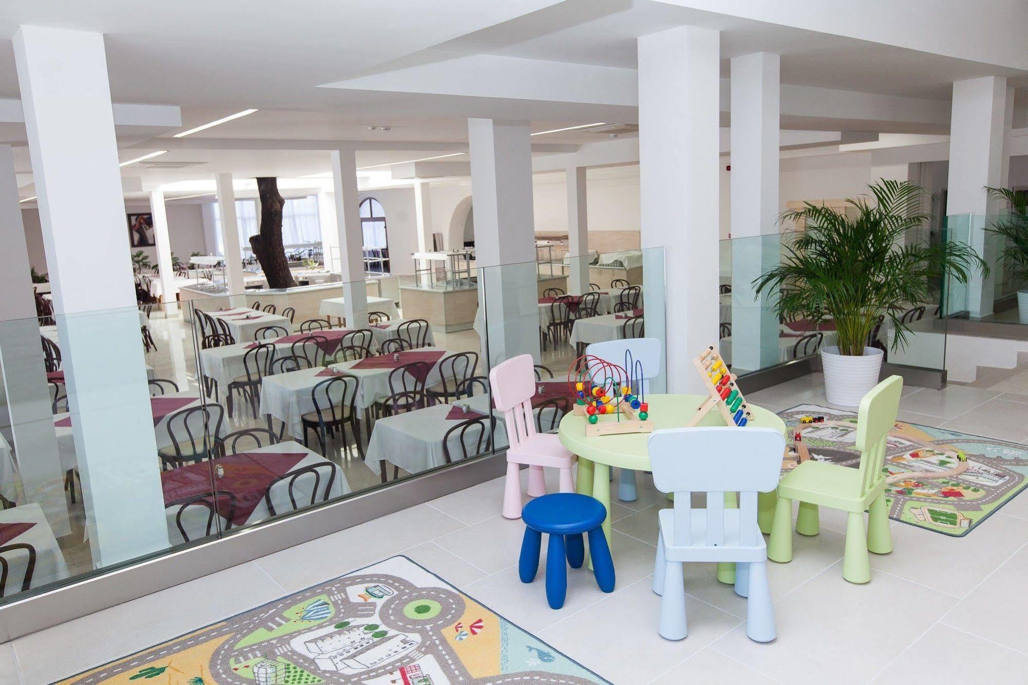Hotel Slaven เซลเซ ภายนอก รูปภาพ
