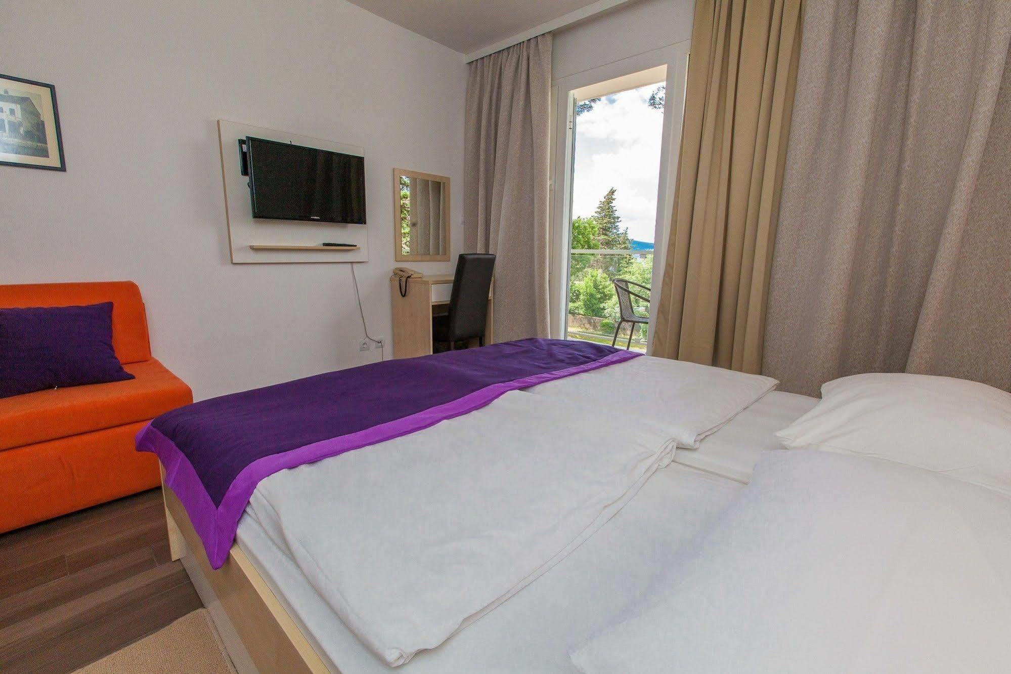 Hotel Slaven เซลเซ ภายนอก รูปภาพ